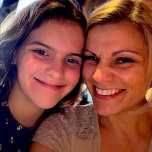 Meet your Posher, Christine